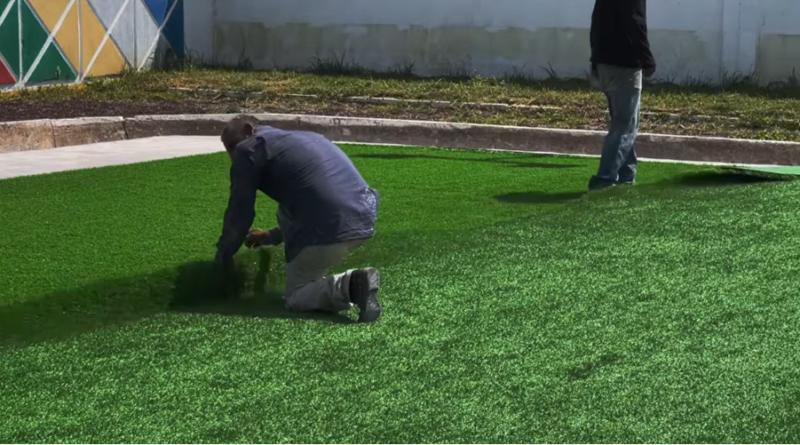 Inicia la Instalación de Pasto Sintético en la Unidad Deportiva Municipal